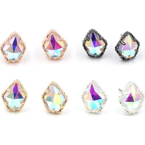Coloful RGB Prism Crystal Stone Inlay Copper Pentagon Stud Earrings Optical Glass Triangular Mini Women Fashion Gift Jewelry
