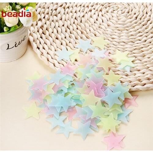 New Arrival 100pcs Colorful Luminous Home In The Dark Stars Wall Stickers Decal for Kids Baby Rooms Fluorescent Sticker decor