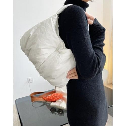 Women Cloud Bags Soft Leather Hobos Bag Female Pleated Small Shoulder Bag Women Underarm Bag Daily Clutch bolsa feminina