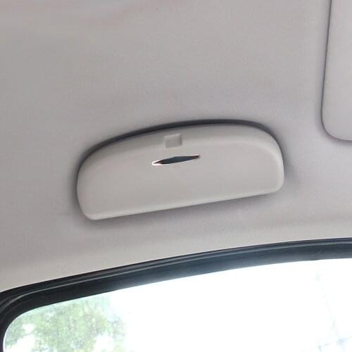 Car Styling Sunglasses Holder Sun Glasses Storage Box Case for Volkswagen VW Tiguan 2017 2018 Passat B8 / Touran 2016 2017 2018