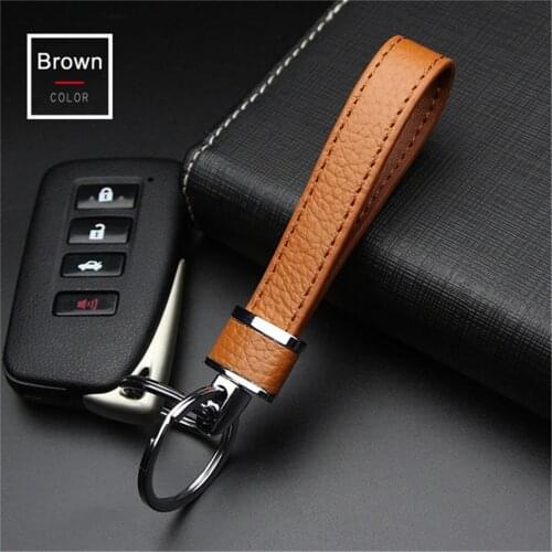 Women Men Luxury Leather Keychain Double Rings Car Key Chain For VOLVO XC60 C30 V60 XC40 VNL TRUCK Key Accessory Keyrings Gifts