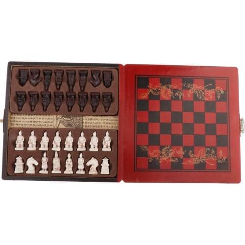 Resin Chess Set Foldable Wooden Chess Board Terracotta Chess Pieces