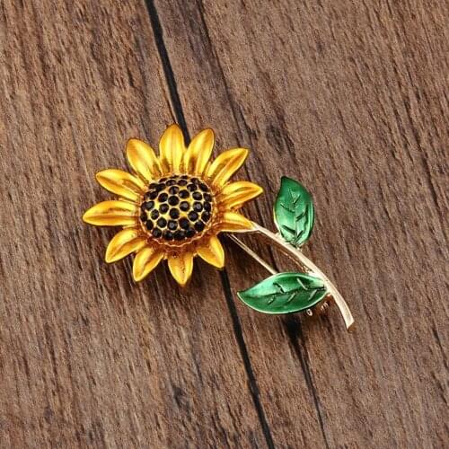 SunFlower Brooch Pins for Women Bling Pearl Bead Tree Brooches Glitter Cherry Blossoms Jewelry Wedding Party Gift