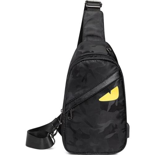 Multifunctional Messenger Bag Mens Bag Trendy Waterproof Oxford Cloth USB Shoulder Messenger Bag Outdoor Shoulder Bag