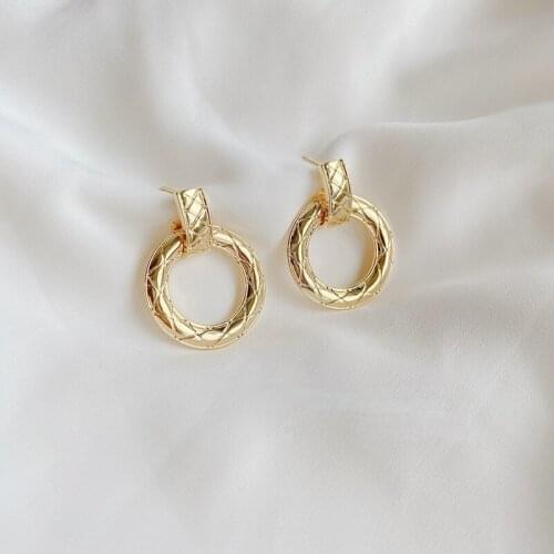 Vintage Geometric Metal Drop Earrings for Women Golden Korean Round Dangle Earrings Wedding Party Fashion Jewelry Wholesale Gift