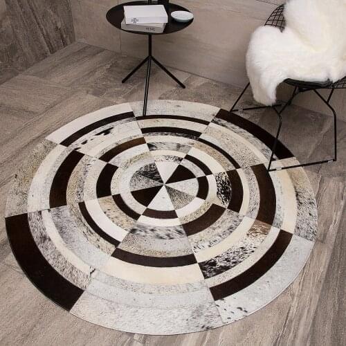 American Style Round Shaped Cowhide Seamed Patchwork Rug, Natural Milch Cow Fur Carpet for Living Room Decoration Fur Mat