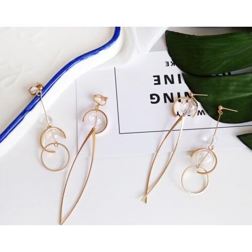 Western Style Fashion Asymmetric Bubble Clip on Earrings Irregular Geometric Curve Women Earrings