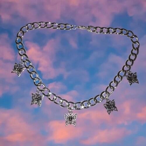 Butterfly Punk Silver Kpop Female Necklace for Women Gothic Chains and Necklaces Goth Friends Womens Neck Chain Fashion Jewelry