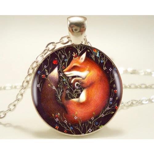 2017 Sleeping Fox In Flowers Pendant Choker Statement Round Necklace For Women Dress Accessories Fashion Jewelry Glass