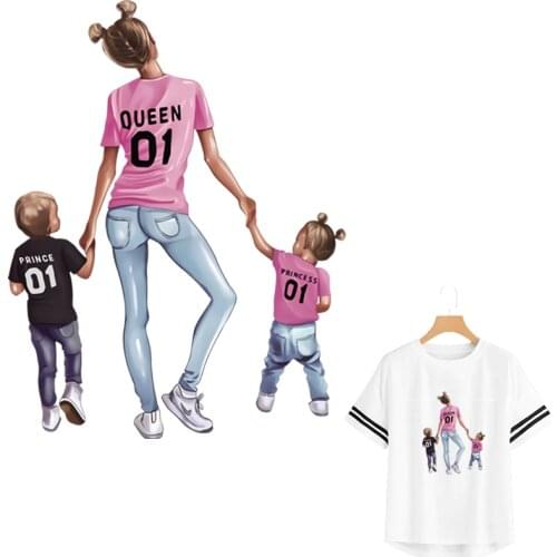 Clothing Patches Queen With Her Boy And Girl Clothing Deco Diy Accessory Heat Transfer Washable New Design Badges Iron On Patch