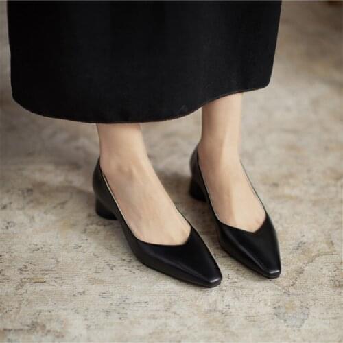 Thick heel medium heel Mary Jane shoes Square Head French retro womens shoes large 41 fat wide fat feet 40 shallow mouth single