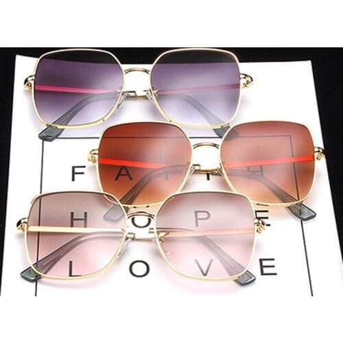 Oversized Sunglasses Women 2020 Vintage Luxury Brand Goggle Pink Shades for Female Lunettes De Soleil Femme Gafas Oculos De Sol