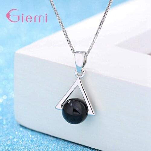 925 Sterling Silver Pendant Necklace For Decoration Classic Style Triangle Shape Best Gift For Women Party Wholesale