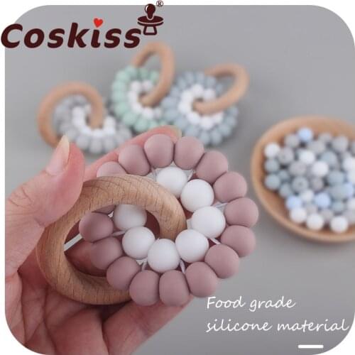 Food Grade Silicone Beads Baby Teether Beech Wood Ring Teething Newborn Bracelet Play Gym Silicone Teether Montessori Baby Toys