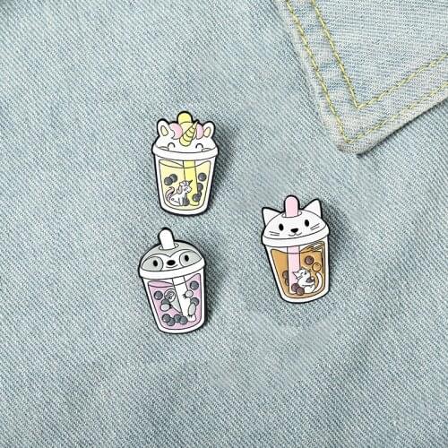 Funny Pearl Milk Tea Enamel Pins Sloth Horse Cat Brooches for Women Cute Animal Bag Lapel Pin Badge Metal Jewelry Gift Wholesale
