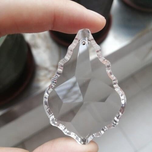 Camal 2pcs 50mm Clear Suncatcher Crystal Faceted Maple Leaf Chandelier Pendant Prism Hanging Ornament Fengshui Lamp Parts