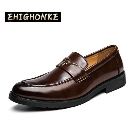 Fashionable Mens Brown Boat Shoes Pointed Toe Flow Black Office Professional Casual Party Dress Zapatos Su Yinglun Fashion y343