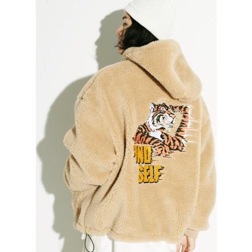 UZZ Women's Outerwear