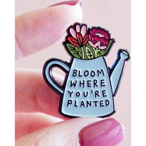 Bouquet of Flower Bloom Where You're Planted Enamel Brooch Pin Hat Bag Lapel Pins Badges Women Mens Fashion Jewelry Accessories