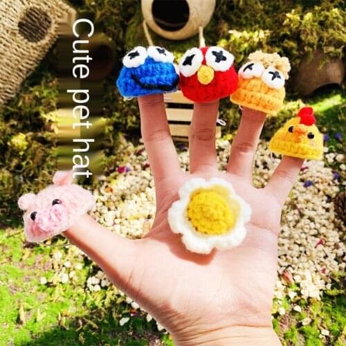 Handmade Woven Cartoon Hat For Small Animals Pet Sugar Glider Hamster Guinea Pig Lovely Cap Pet Adjustable Shoot Accessory ZA238