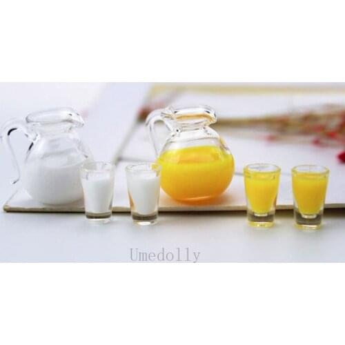 1 Set 1/12 Miniature Dollhouse Milk or Orange Juice Jug Pot with Glasses Pretend Play BJD Doll House Kitchen Mini Food Toy