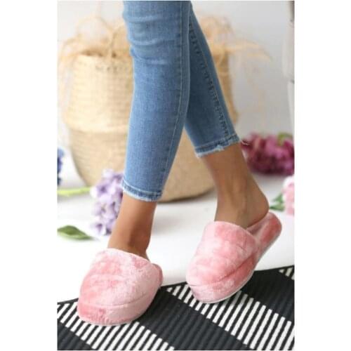 Van Si Women's Slippers
