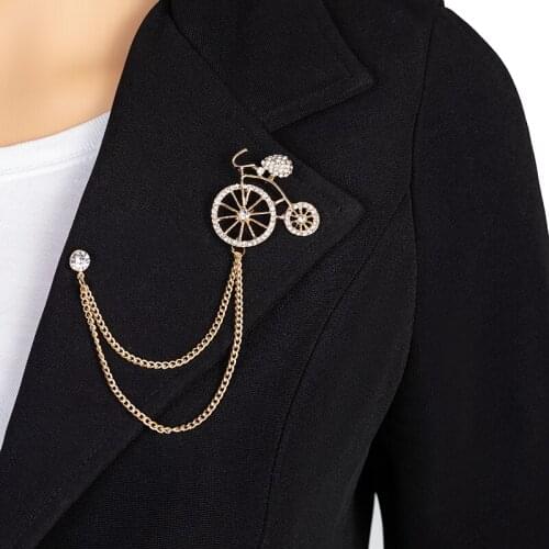 New Style Mens Brooch Retro Bicycle Western Jewelry Japan And South Korea Ladies Vharm Art Style Temperament Alloy Jewelry