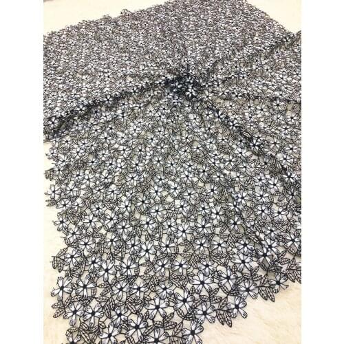 New Style Nigerian Lace Fabric 2021 High Quality Lace Water Soluble Embroidered Fashion Soft Lace Fabric 5 Yards