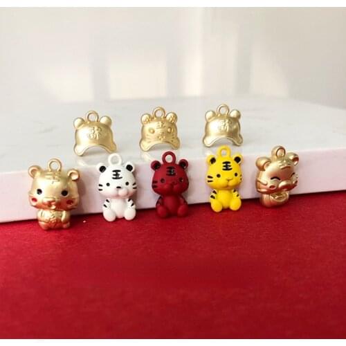 Toave Bracelets With Pendants