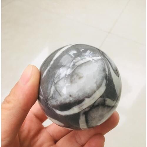 6.5cm Natural crystal white shell fossil ball crystal decorative healing ball