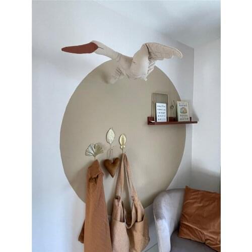 Creative wall hanging Swan Plush Stuffed Doll fabric family bedroom Nursery room decor hanging ornaments baby soothing pillow