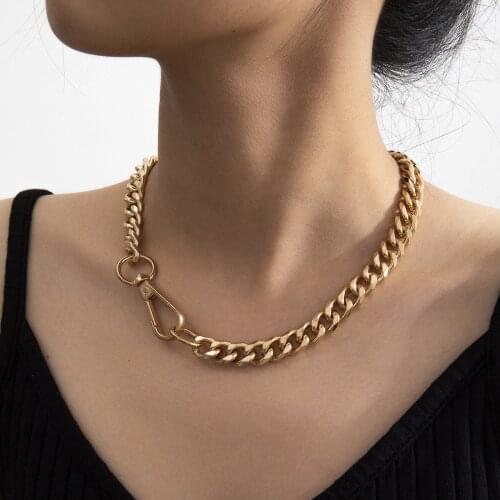 Women Jewelry Punk Chain Necklace Metal Golden Silvery Plating One Single Layer Big Clasp Women Necklace For Party Gifts