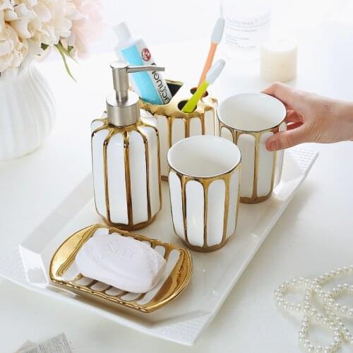 Golden Ceramic Bathroom Accessories Sets European Luxury Toothbrush Holder Cup Hand Sanitizer Bottle Soap Holder Bathroom Set