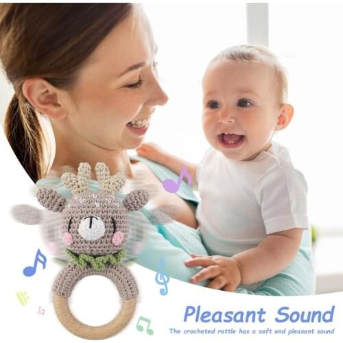 Wooden Baby Teether, Crib Natural Teething Toy Handmade Rattle Baby Wooden Crochet Animal Grasping Teething Ring Pacifier