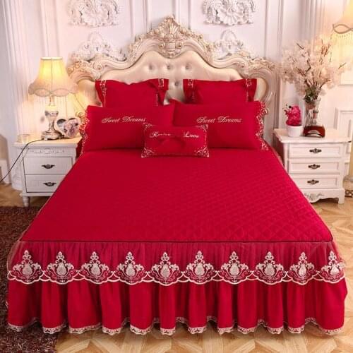 Korean Style Red Anti-Slip Lace Bed Skirt Pillowcases Princess Warm Thicken Quilted Bedding Bedspread Mattress Cover Bed Sheet