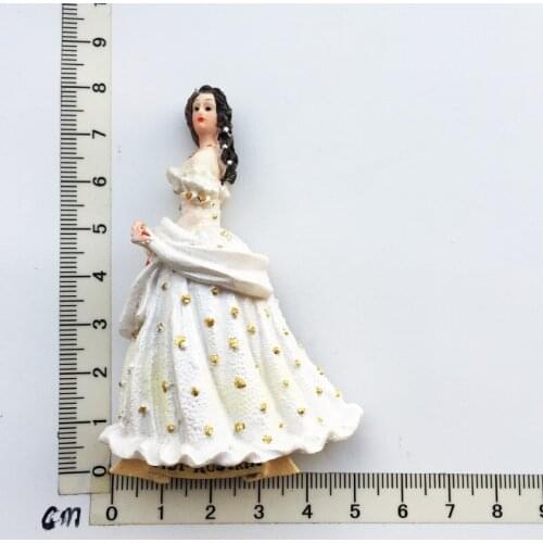Queen Sissi Of Austria)Magnet,Creative Travel Commemorate Crafts 3D Ornaments Magnetism Resin Material Refrigerator Stickers