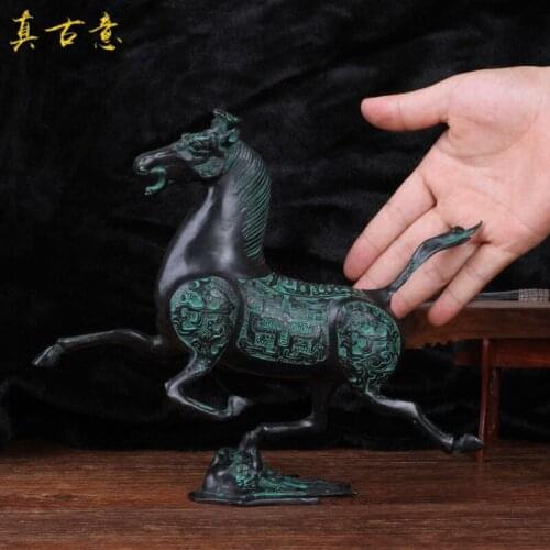 Really old light copper horse riding Chebi Home Furnishing ornaments a birthday gift horse decoration business