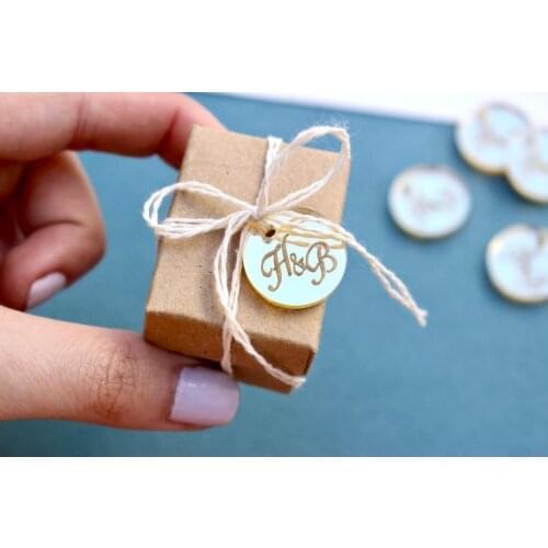 50pcs Gold Wedding Favor Tags, Engraved Custom Initials Tags, Party favors, acrylic wedding shower bridesmaids favors