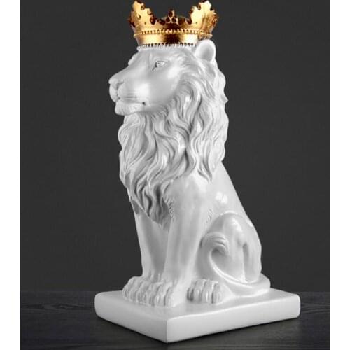 Gold Crown Lion Statue Handicraft Decorations Christmas Decorations for Home Sculpture Escultura Home Decoration Accessories