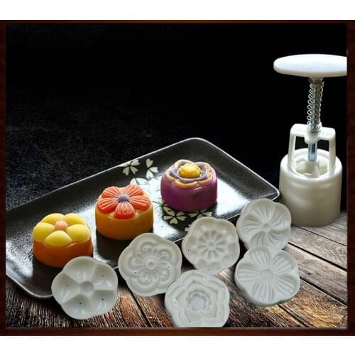 1SET Round Flower Mooncake Mold Hand Pressure Fondant Moon Cake Decoration Tools Cookie Cutter Baking kitchen accessories XB 124