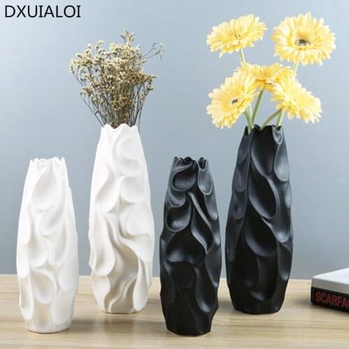 Nordic Modern Living Room Decoration Vase White/Black Ceramic Vase Home Decor Dried Flowers