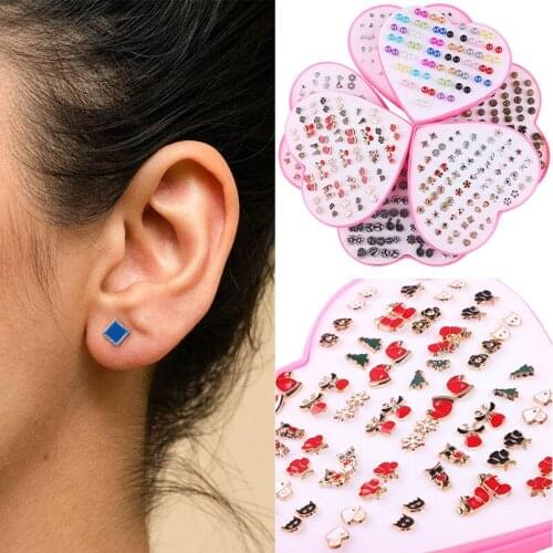 36 Pairs Fashion Women Girls Resin Plastic Crystal Diamante Flower Stud Earrings Set Random Style Gold Color Jewelry
