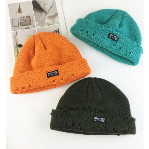 Winter Harajuku Knitted Women Skullies Fashion Hip hop Warm Letter Hat Autumn Hole Beanies Unisex Basic Cap PJ088