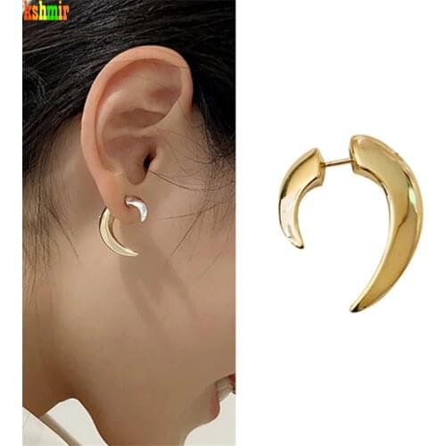Kshmir 2.3cmthe New Earrings Dashing Style Earrings Female Gold Pointy Earrings Design The Pearl Women Geometric Metal Hyperbole