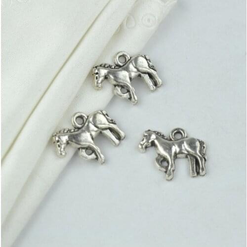 25Pcs Zinc Alloy horse Charm vintage Tibetan Silver Pendant Jewelry Products Charms Diy Pendants For Necklace Bracelets 2125