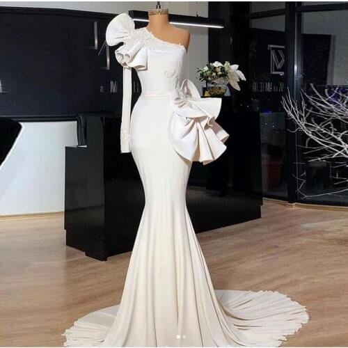Elegant Ivory Mermaid Evening Dresses One Shoulder Ruffles Appliques Long Prom Gowns Vintage Formal Dresses