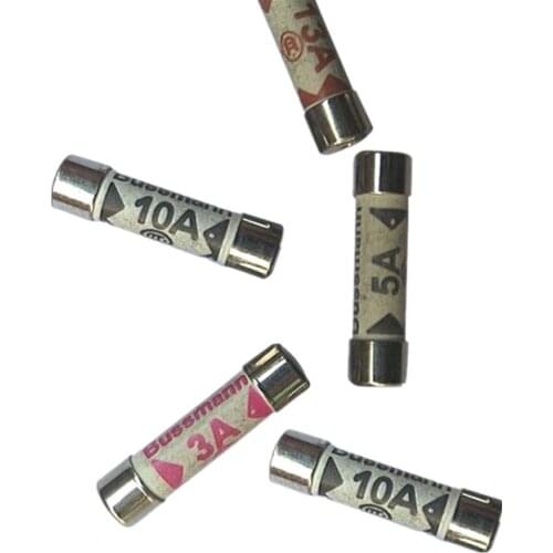 BS1362 6*25 Filling sand Riot Ceramic fuse 6x25mm 3A 5A 10A 13A Heat dissipation is good
