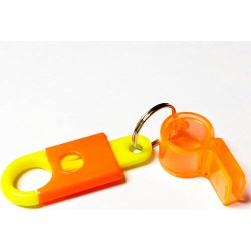 48X Key Chain w/ Whistle Wholesales Sports Football Game hiking Fashion Favour Pinata School Bag Party Favors Novelty Birthday