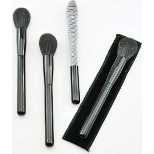 High Quality Goat Hair Soft Bristle Handmade Powder Brush Classic Face Blush Makeup Brush Blending Brushes