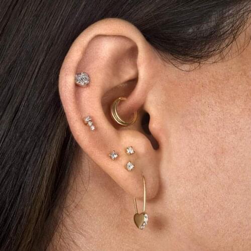 100% 925 Sterling Silver Minimal Girl Jewelry Paved 5A CZ Tiny Heart Shaped Safety Pin Earring Delicate Dainty